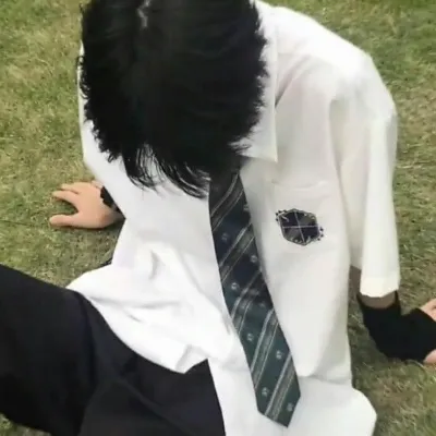 Chat with Crush, the  character AI chatbot