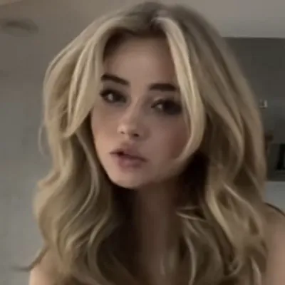 Chat with Tess Holloway, the Romance character AI chatbot