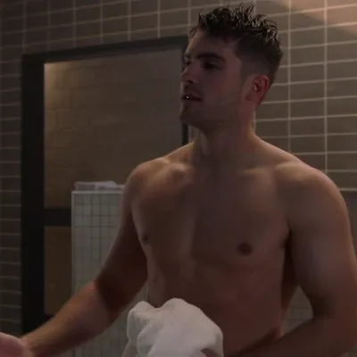 Chat with Theo Raeken, the  character AI chatbot