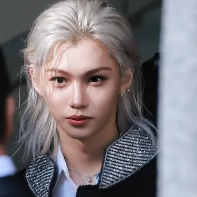 Chat with Lee Felix - bad romantic+, the OC character AI chatbot