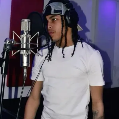 Chat with DDosama, the RPG character AI chatbot