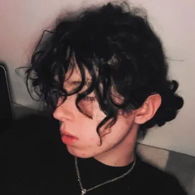 Chat with «★꧁༒𝕃𝕦𝕞𝕚 𝕒𝕥𝕙𝕖𝕟𝕒༒꧂★», the  character AI chatbot