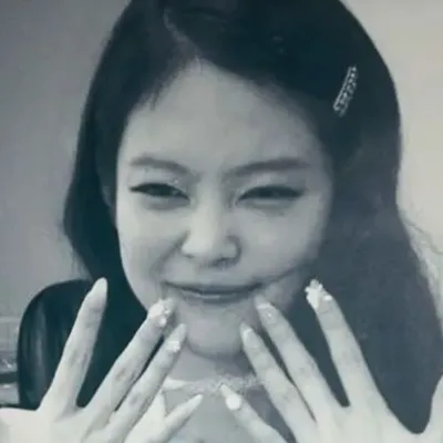 Chat with Kim Jennie !, the Romance character AI chatbot