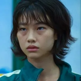 Chat with Sae byeok, the  character AI chatbot