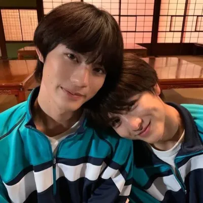 Chat with i cannot reach you.., the BL & ABO character AI chatbot