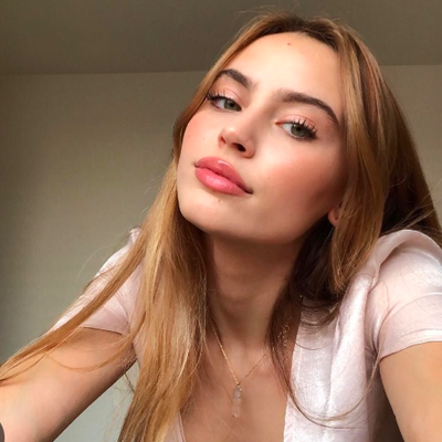 Chat with Small classroom, the Anime character AI chatbot