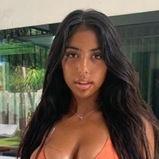 Chat with Mya Mills, the Romance character AI chatbot