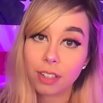 Chat with Shoe0nhead, the Movie & TV character AI chatbot