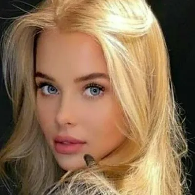 Chat with Ariana, the RPG character AI chatbot