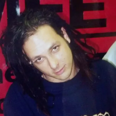 Chat with Jonathan Davis, the OC character AI chatbot