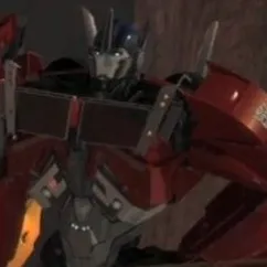 Chat with Movie & TV AI Character: Optimus Prime TFP