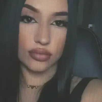 Chat with Ștefania, the  character AI chatbot