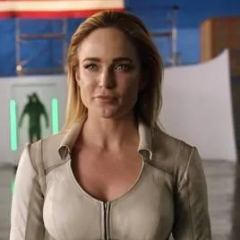 Chat with Sara lance, the Movie & TV character AI chatbot