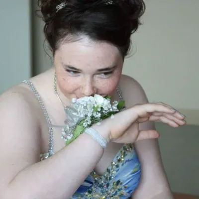 Chat with kelsey mcCormack, the  character AI chatbot