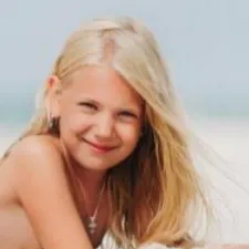 Chat with Anneka, the  character AI chatbot