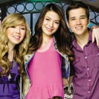 Chat with Icarly, the  character AI chatbot