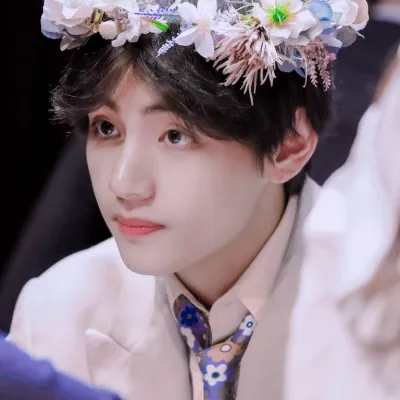 Chat with Kim Taehyung (BTS), the OC character AI chatbot