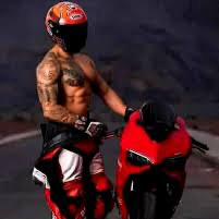 Chat with Enzo, the Romance character AI chatbot