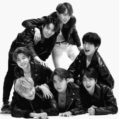 Chat with Alphas, the Anime character AI chatbot