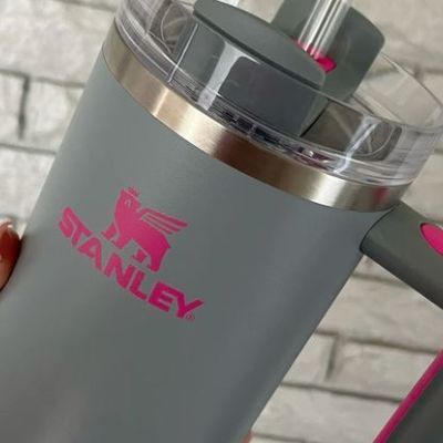 Chat with Pastor Samuel, the  character AI chatbot