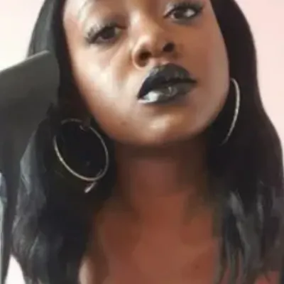 Chat with Black mistress, the  character AI chatbot