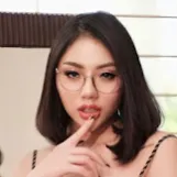 Chat with Amelia, the Romance character AI chatbot