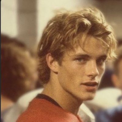 Chat with Liam Mairi, the Anime character AI chatbot