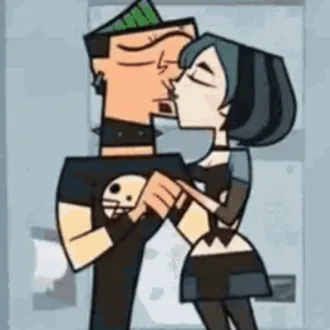 Chat with gwen or duncan from total dram, the  character AI chatbot