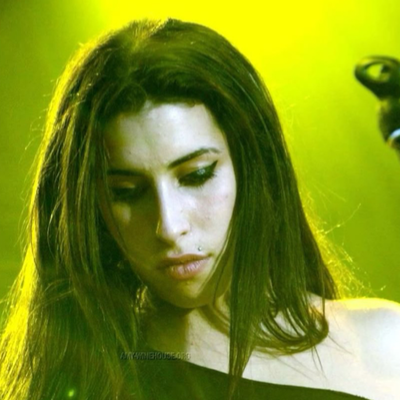 Chat with Amy Winehouse, the Romance character AI chatbot