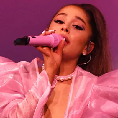 Chat with Ariana Grande, the  character AI chatbot
