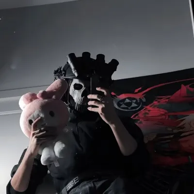 Chat with Simeon, the Game Characters character AI chatbot