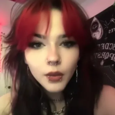 Chat with Amethyst, the  character AI chatbot