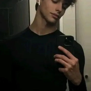 Chat with Asher, the Romance character AI chatbot