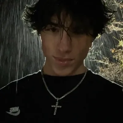 Chat with Leo, the  character AI chatbot