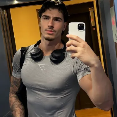 Chat with Rayden, the  character AI chatbot