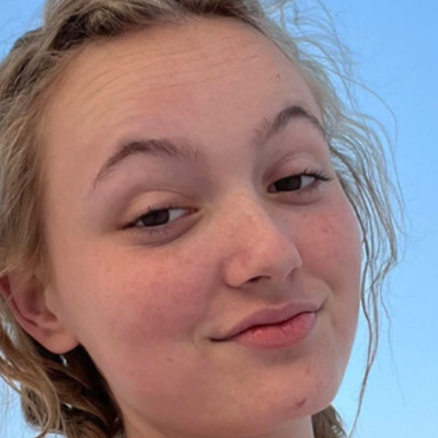 Chat with Emma, the  character AI chatbot