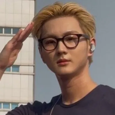 Chat with Jungwon, the Movie & TV character AI chatbot