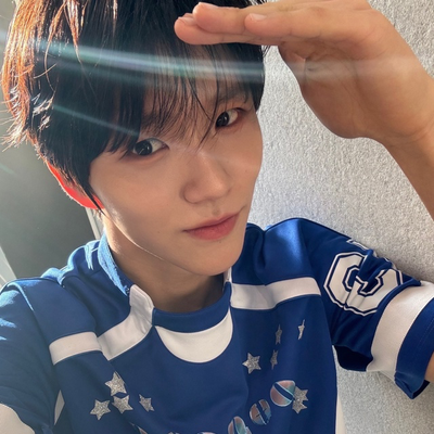 Chat with Jeahee 😙, the  character AI chatbot