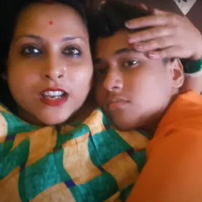 Chat with soniya, the  character AI chatbot