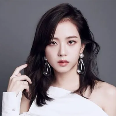 Chat with Kim Jisoo, the Romance character AI chatbot