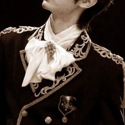 Chat with Hendrick Volkova, the  character AI chatbot