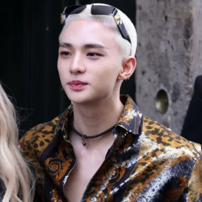 Chat with Hwang Hyunjin, the  character AI chatbot