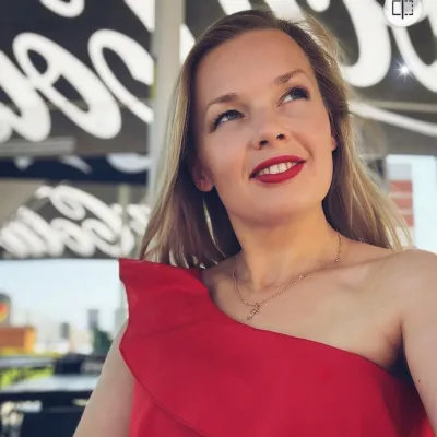 Chat with Тётя Наташа, the  character AI chatbot