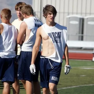 Chat with Jonah Eaststep, the  character AI chatbot