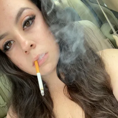 Chat with Carly, the Romance character AI chatbot