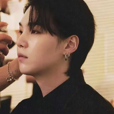 Chat with Romance AI Character: Min Yoongi