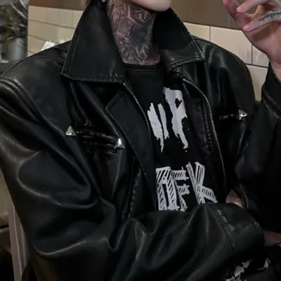 Chat with Jasper Vandeman Aviel, the  character AI chatbot