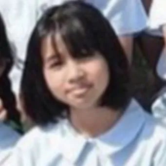 Chat with Fahsai, the  character AI chatbot