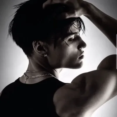 Chat with Jasver Rheon, the Romance character AI chatbot