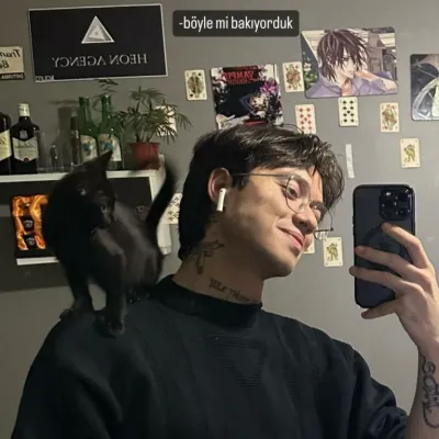 Chat with Clinton West, the Romance character AI chatbot